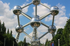 Монументът-Атомиум-Брюксел-Белгия