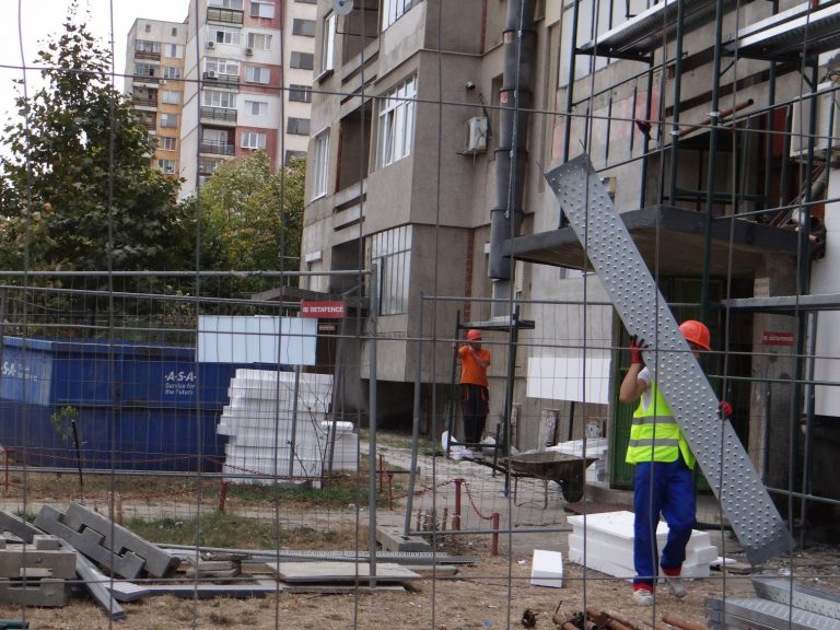 Ямбол поема 50% от разходите за технически паспорти при саниране