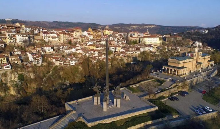 Велико Търново тегли над 6 млн. лв. заем за ремонти