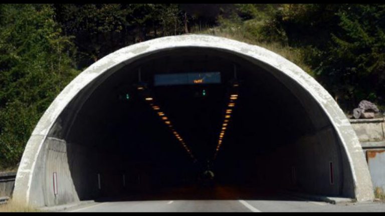 До 5 декември: Приемат оферти в обществената поръчка за ремонт на 2 тунела на АМ „Хемус“