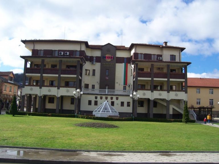 Община Трявна обяви конкурс за идеен проект на спортна зала