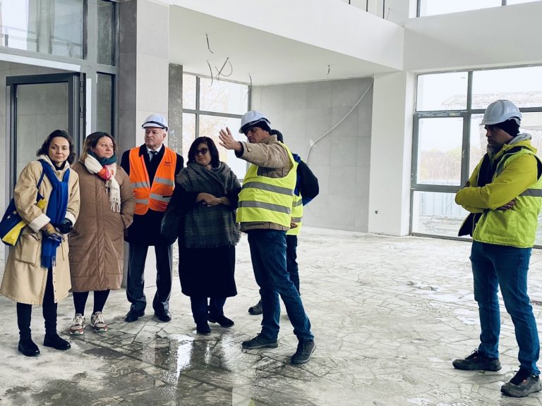 Инспектираха строежа с евросредства на модерна жп линия край Чирпан