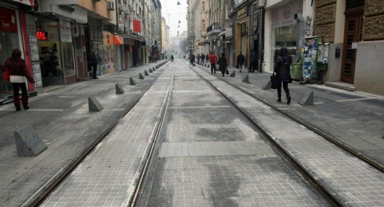 През нощта: Проверяват ремонта на ул. „Граф Игнатиев“ в София