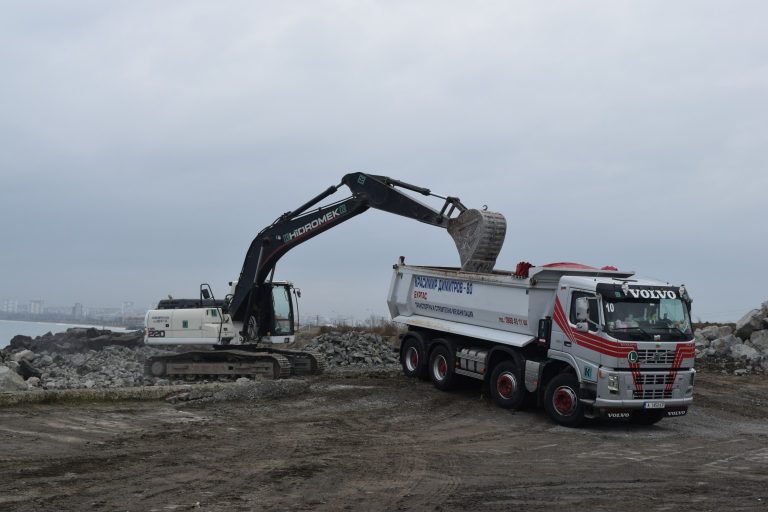 Започна изграждането на нова лодкостоянка в Бургас