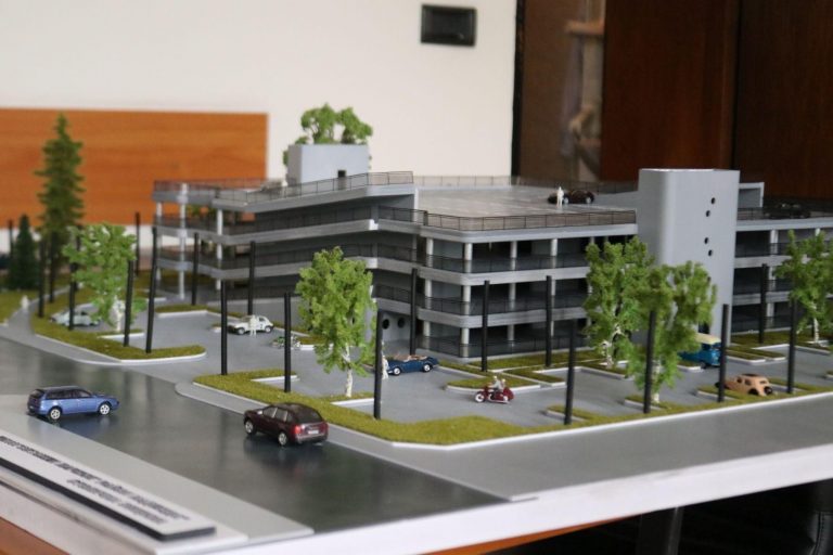 От СОС инспектираха строежа на етажен паркинг в кв. „Надежда“