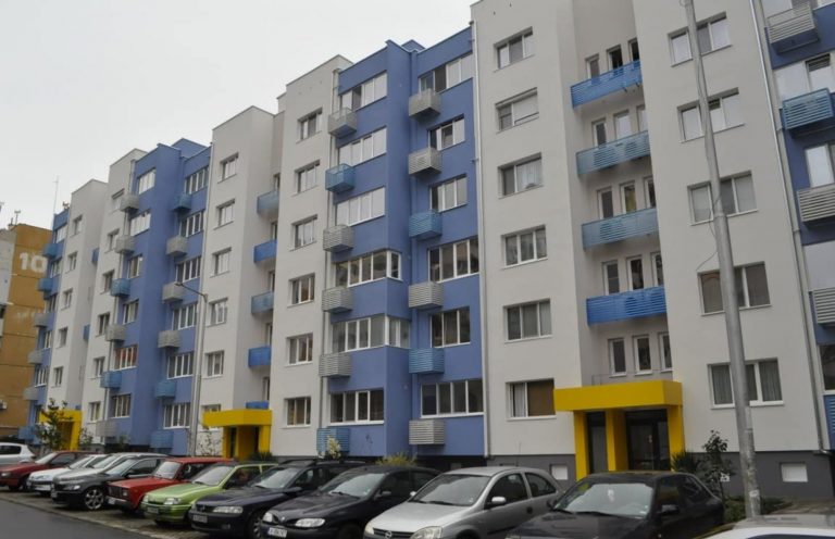 Нова наредба: Момчилград унифицира облика на блокове, паркове и площадки