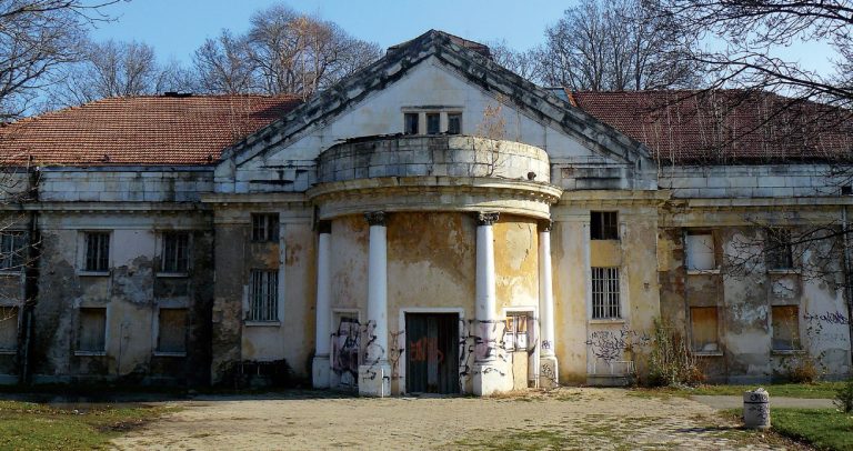 След дълго отлагане: Започва ремонт на минерална баня „Овча купел“ в София