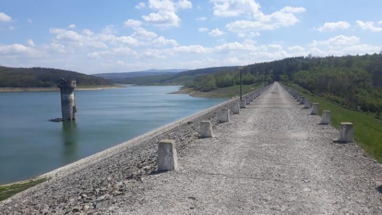 Довеждащият водопровод от яз.“Ястребино“ до Омуртаг – незаконен и негоден за експлоатация
