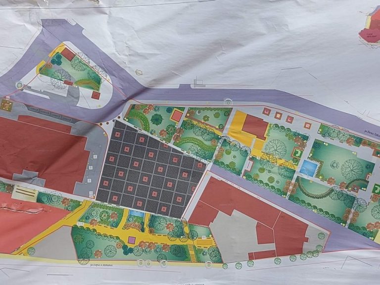 Поставят нова настилка на площада в Брестовица