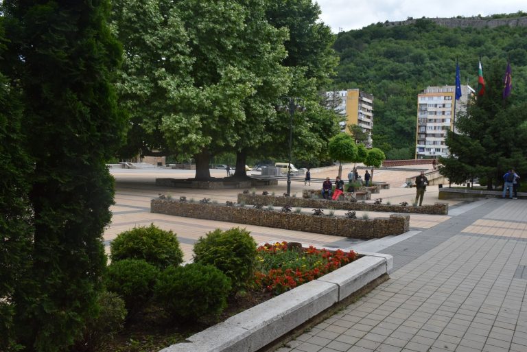 Община Ловеч търси идеи от гражданите за озеленяване