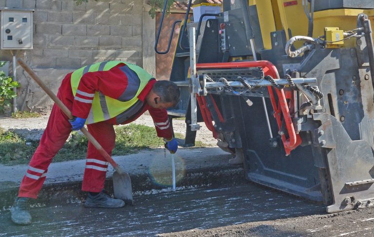 Изграждат битова канализация във варненския квартал „Виница“