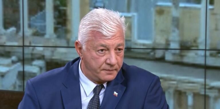 Поискаха оставката на кмета на Пловдив