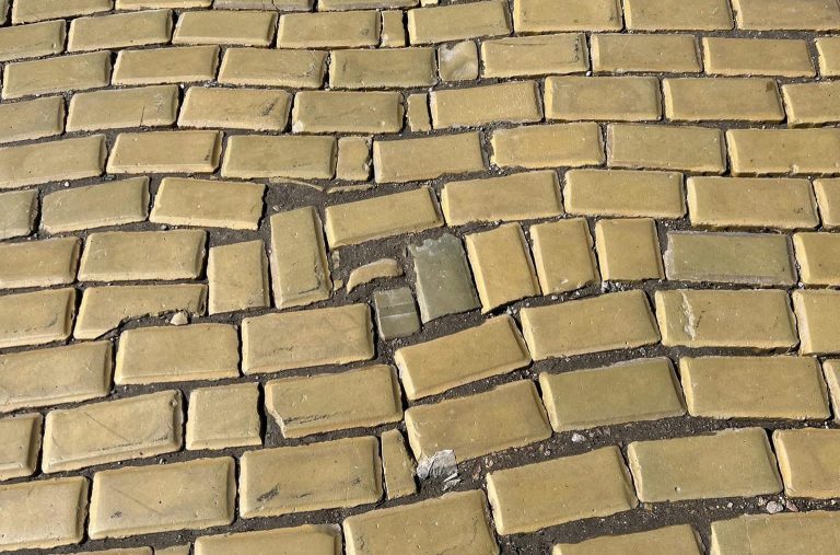 Ремонт на ремонта на жълтите павета в София