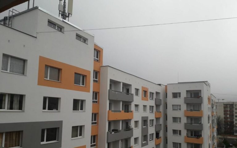 Държавата отпуска 100 млн. лева за ремонт на студентски общежития