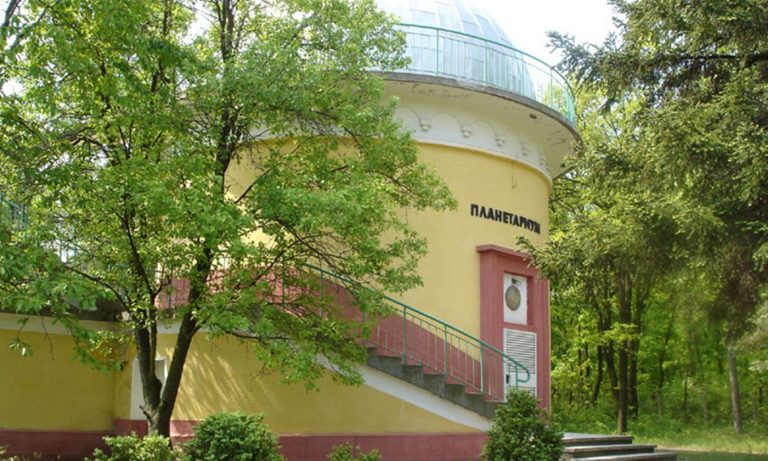 След ремонт: Превръщат обсерваторията на Благоевград в туристически център