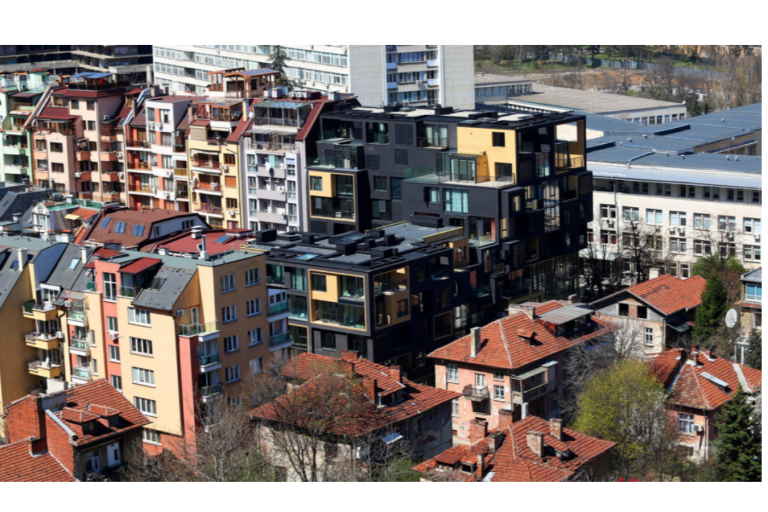 Проучване: Общините се нуждаят от държавна подкрепа за поддържане на жилищния фонд