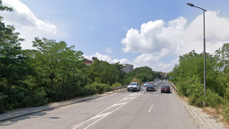 До 13 ноември се подават оферти за ремонт на пътя Кърджали – Маказа