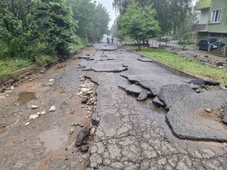 Берковица получи 2 млн. лв. за възстановяване на щетите от наводнението през юни
