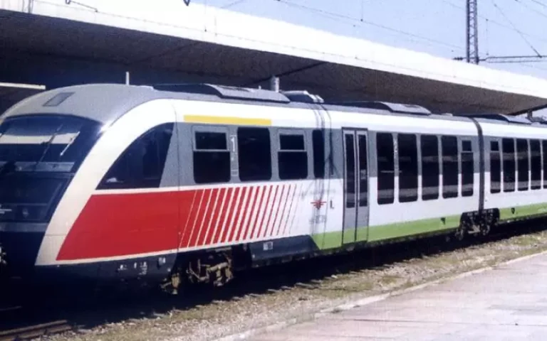 БДЖ пуска обществена поръчка за 35 мотрисни влака