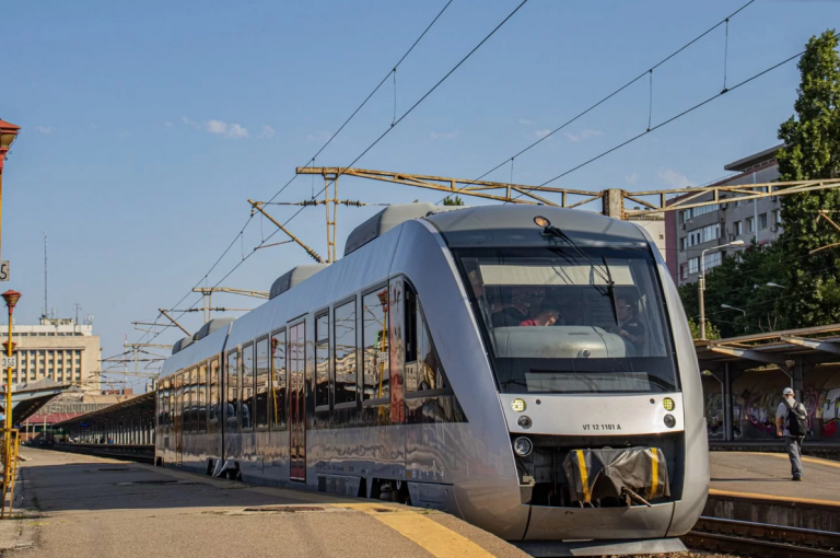 Жп линия ще свързва Русе с румънското летище „Отопени“