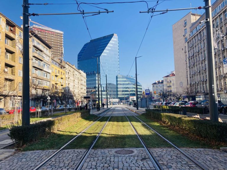 Обновен е релсовият път на най-старата трамвайна линия в София