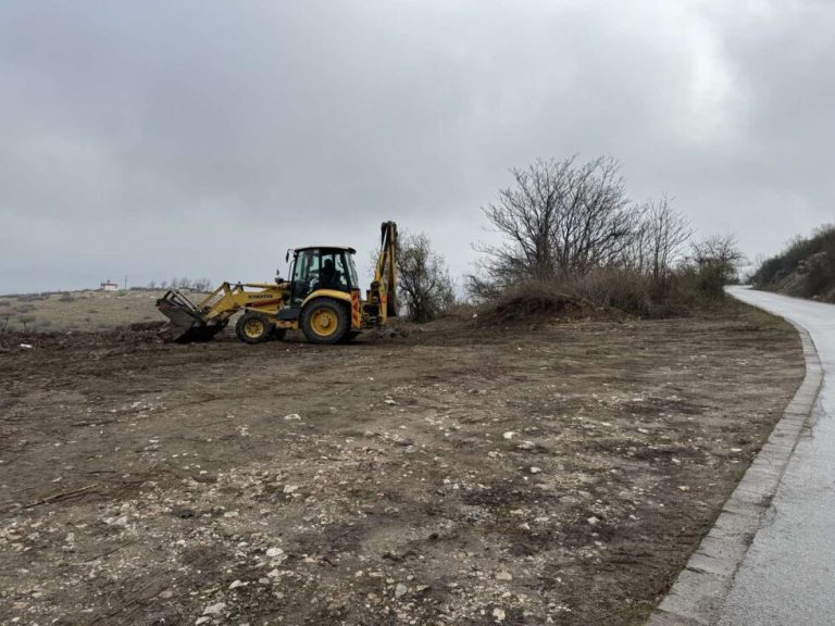 Медоносна гора на мястото на сметище в Куклен