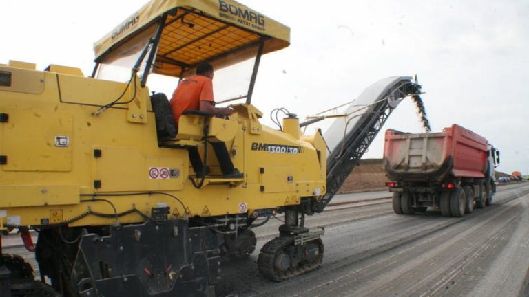 На 17 май: Започва ремонт на участък от Дюлинския проход