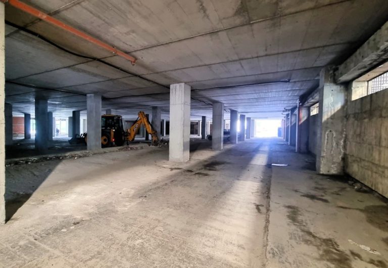 Общински паркинг с търговска зона изграждат в Асеновград