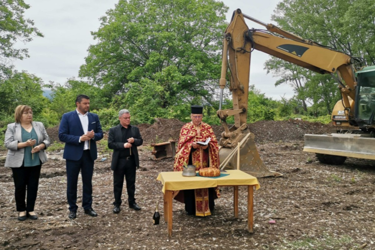 В Брестовица започна изграждането на 8-километровия водопровод