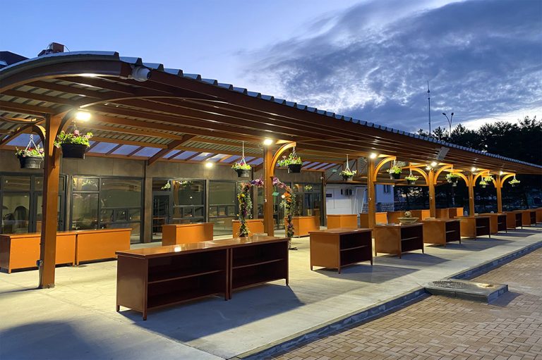 Общинският пазар в Луковит е изцяло реконструиран