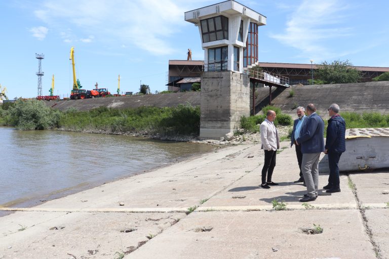 Настояваме за ускорено пускане в експлоатация на ферибота Русе – Гюргево