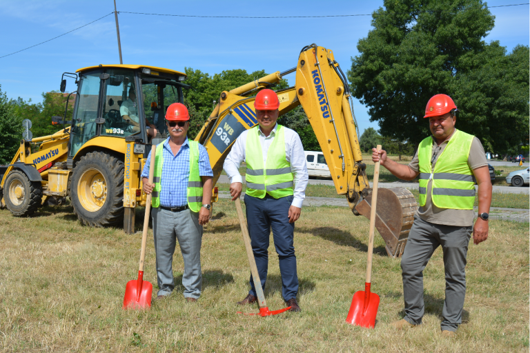 Реконструират над 3 км водопроводи в Павликени