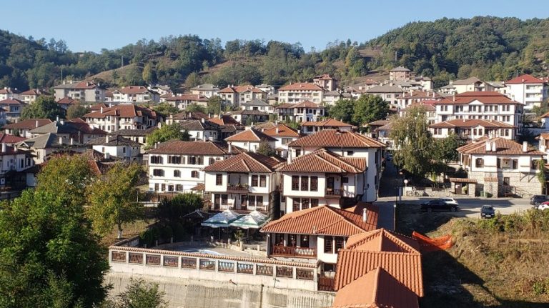 Златоград въвежда обща визия при саниране на многофамилни жилищни сгради