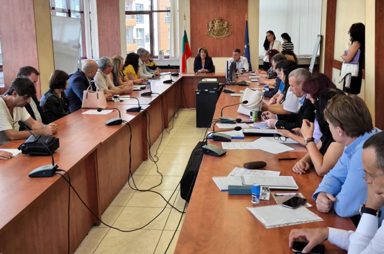 МРРБ сключва с предимство споразумения за проекти за  ВиК инфраструктура