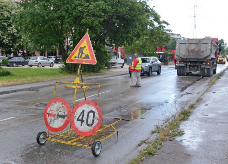 Община Варна вдига 4 пъти размера на гаранциите на строителните фирми за ремонтите