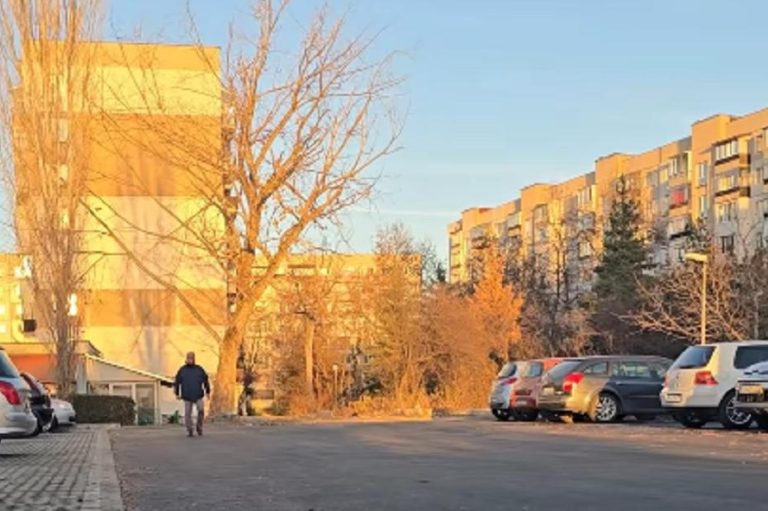 3 нови паркинга на мястото на незаконни гаражи в столичния квартал „Надежда“