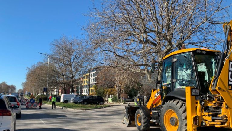 Ремонт затваря северното платно на бул. „Княз Борис I“ във Варна