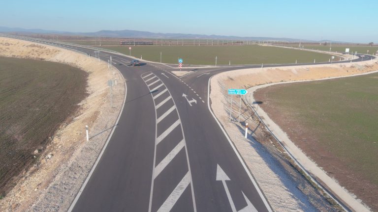 Ново жп трасе осигурява бърз достъп от Чирпан до Пловдив и Стара Загора