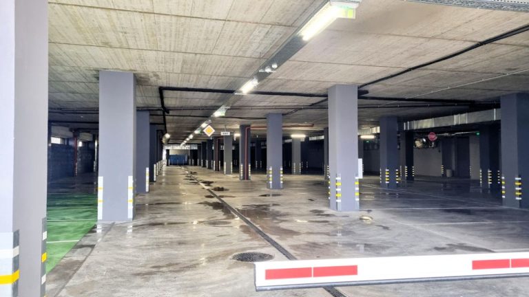 Отвори врати новоизграденият паркинг в Асеновград