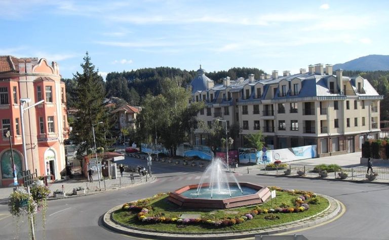 Банкя се допитва до гражданите за паркирането в центъра