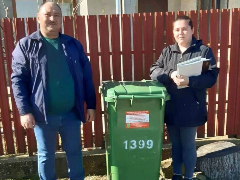 Нови контейнери за отпадъци в Община Главиница