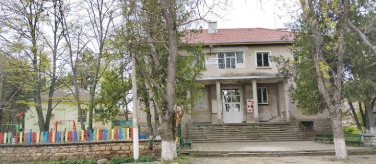 Ремонтираха читалището в сливенското село Глуфишево