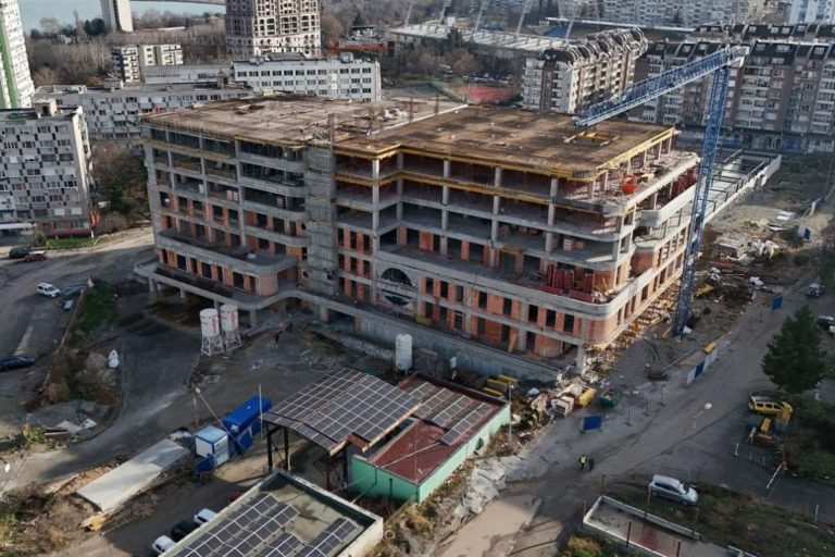 Бургас: Старт на новата кампания за саниране