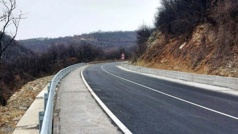 Започват ремонти дейности по няколко отсечки в Сливенска област