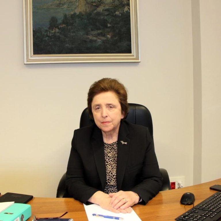 Зам.-министър Дора Янкова: Санирането остава безплатно за хората