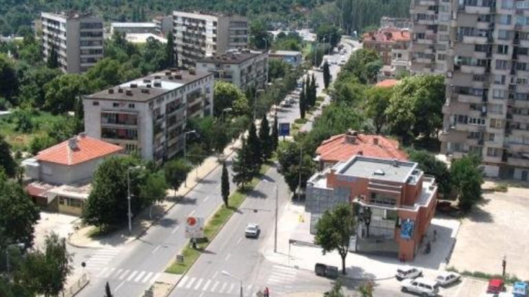 Подменят уличното осветление в Сливен