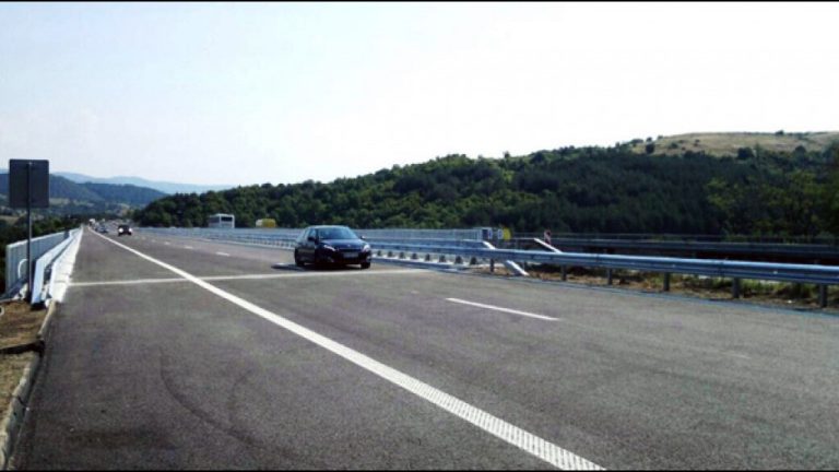 Ремонтират фугите на 5 виадукта по Подбалканския път