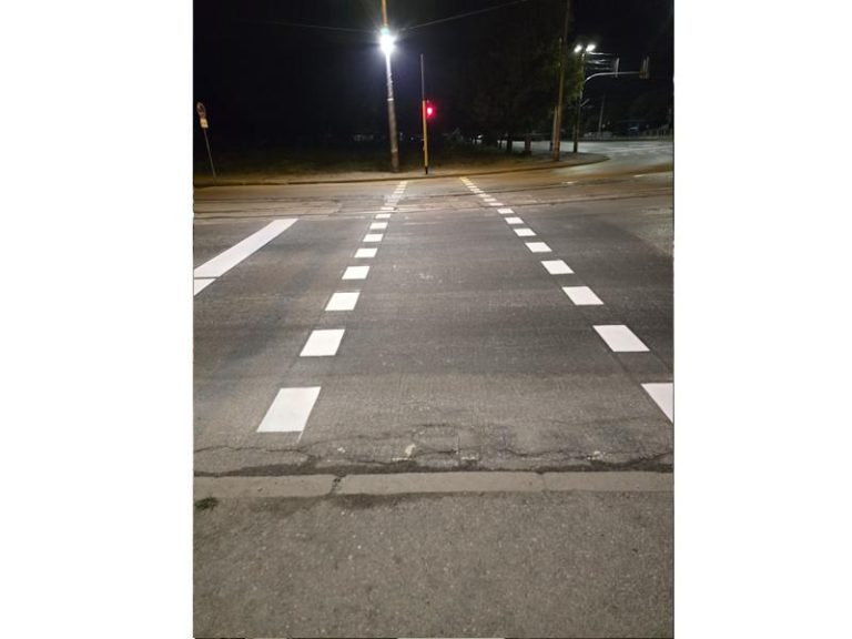 Столичната община започна обновяване на пътната маркировка