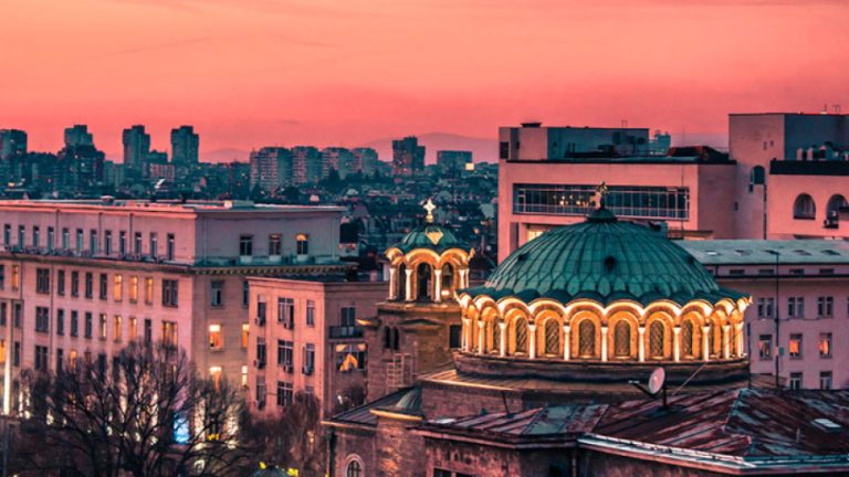 Влиянието на еврозоната върху имотния пазар дискутират на форум