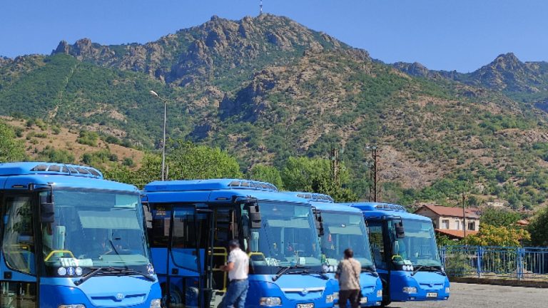 Заради нерегламентирани превози: Над 200 селища у нас са без обществен транспорт